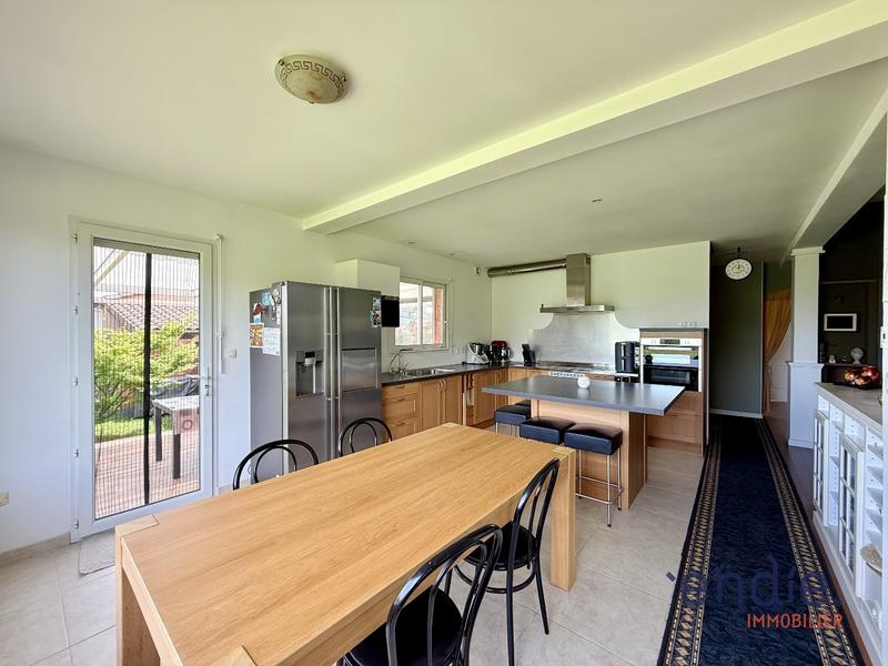 Maison - 130 m² - 4 pièces