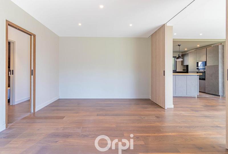 Maison - 176 m² - 6 pièces