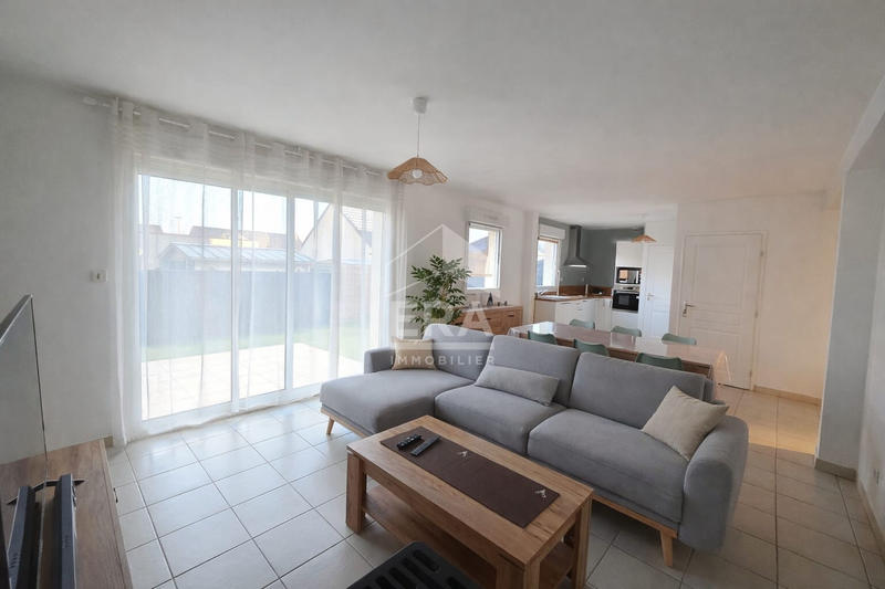 Maison - 100 m² - 6 pièces