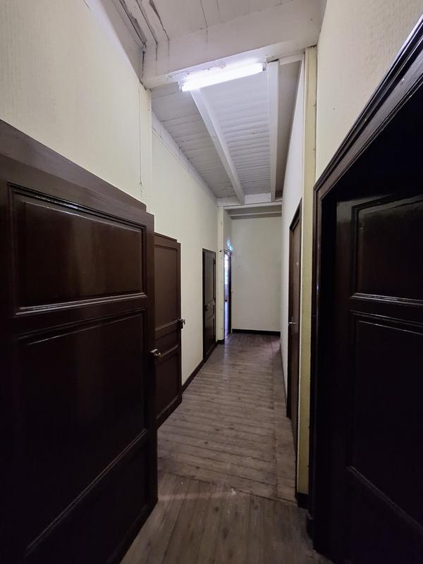 Maison ancienne - 248 m² - 6 pièces