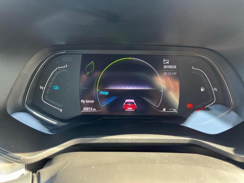 Renault Clio V E-Tech full hybrid 145 Techno