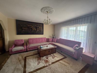 Maison - 178 m² - 6 pièces