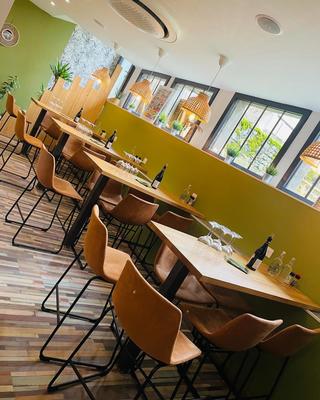 Local commercial - 210 m² - 3 pièces