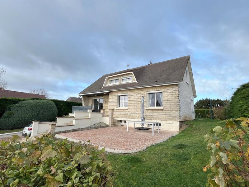 Maison - 152 m² - 6 pièces