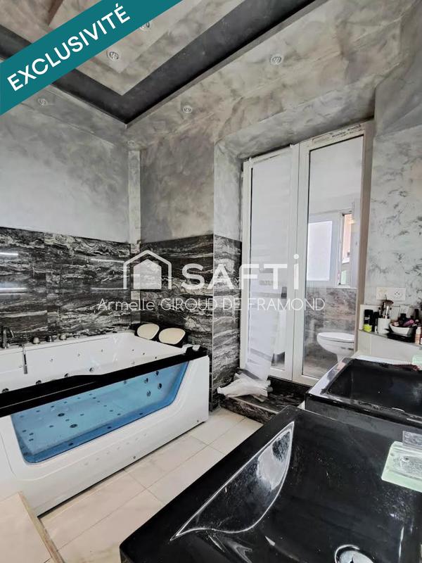 Maison - 177 m² - 8 pièces