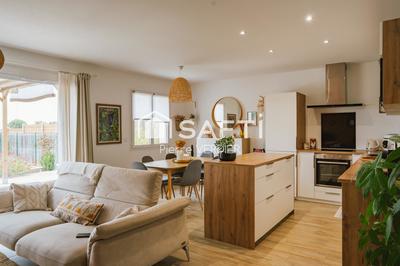 Maison - 85 m² - 4 pièces