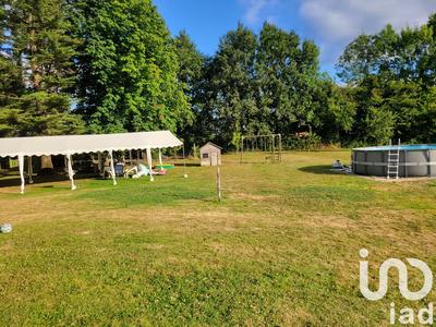 Maison - 190 m² - 9 pièces