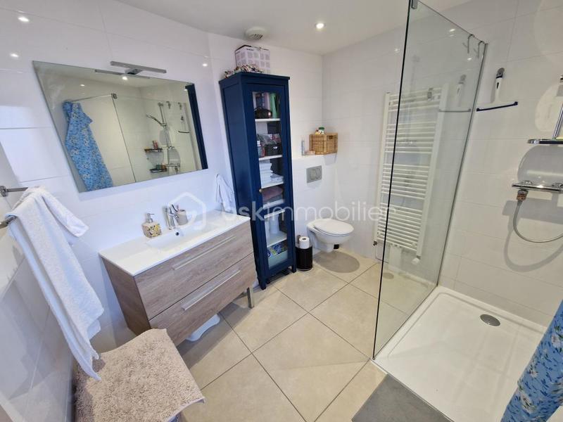 Appartement - 98 m² - 4 pièces