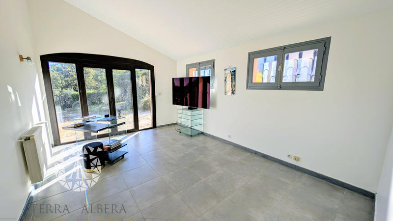 Villa - 165 m² - 5 pièces