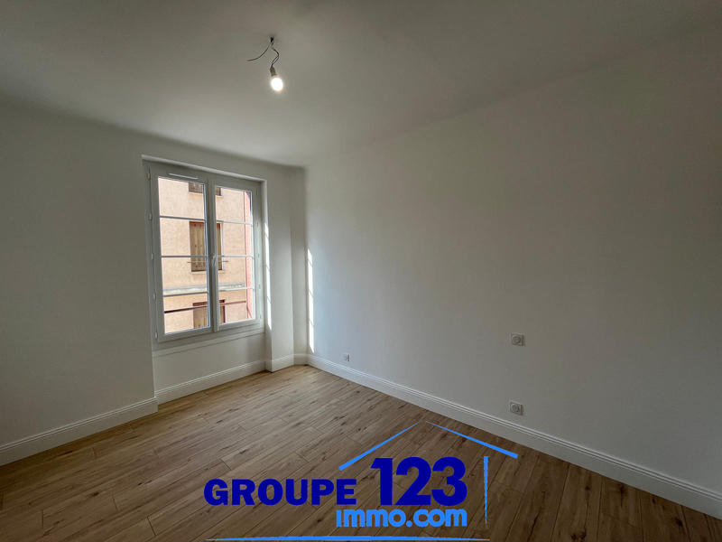 Appartement - 97 m² - 4 pièces