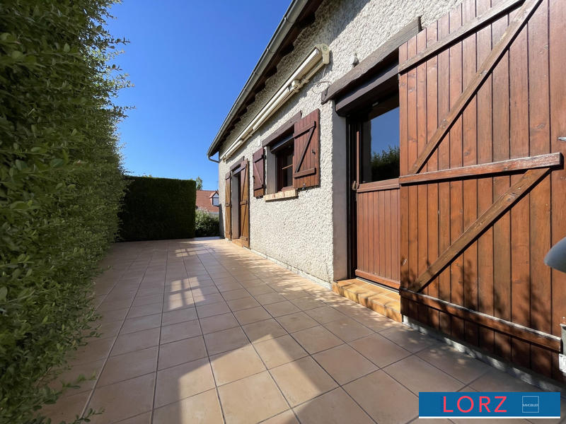 Maison traditionnelle - 127 m² - 5 pièces