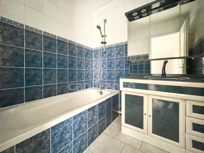 Appartement - 76 m² - 4 pièces