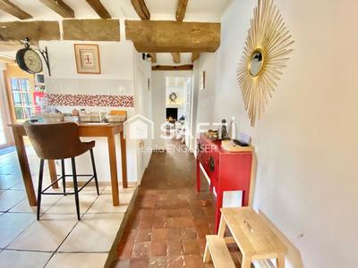 Maison - 260 m² - 10 pièces