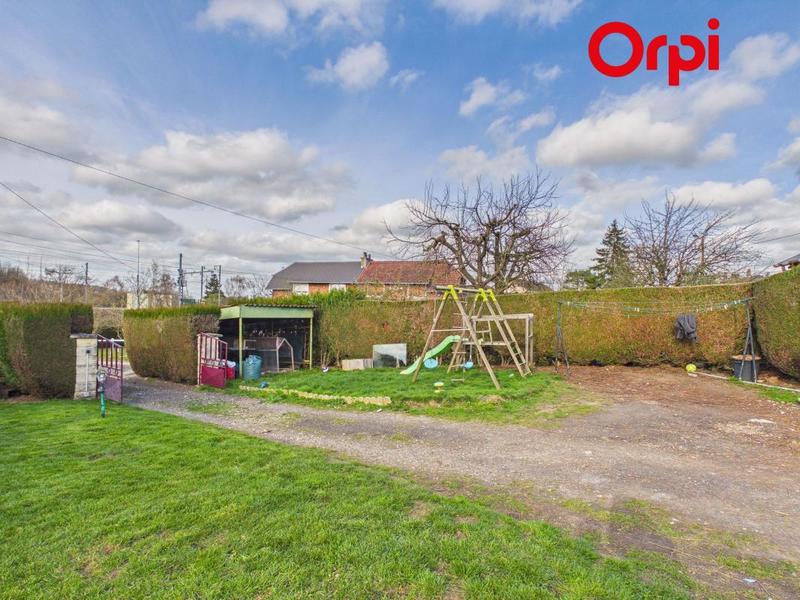 Maison - 80 m² - 5 pièces