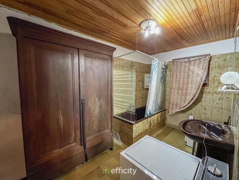 Maison en pierre - 136 m² - 4 pièces