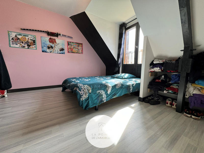 Maison - 170 m² - 8 pièces