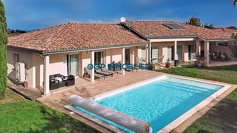 Villa - 201 m² - 6 pièces