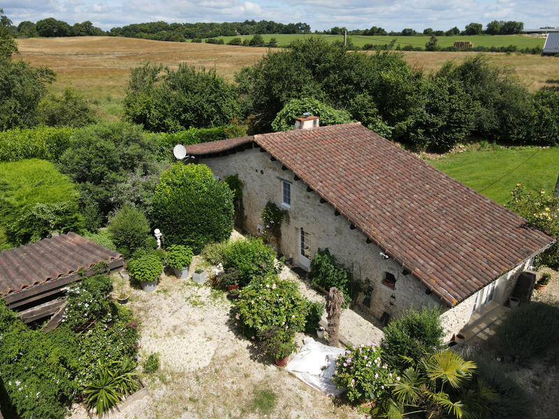Maison - 474 m² - 16 pièces