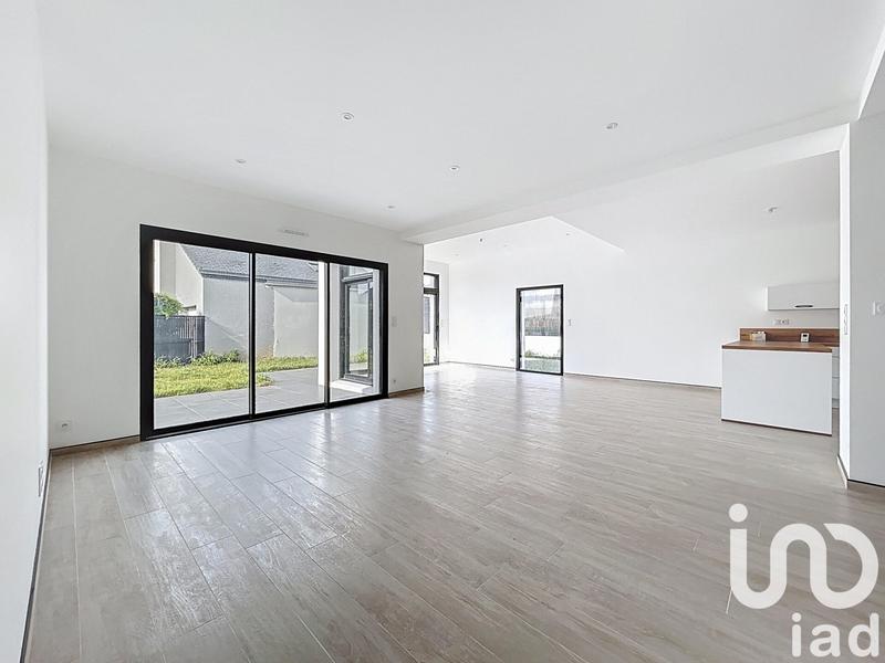 Maison - 162 m² - 6 pièces