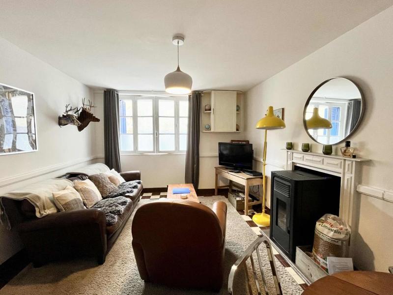 Propriété - 149 m² - 7 pièces