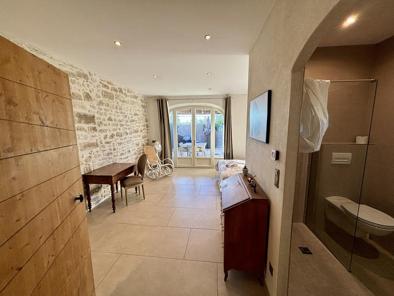 Mas - 185 m² - 5 pièces