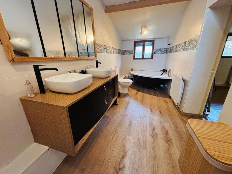 Maison - 138 m² - 3 pièces