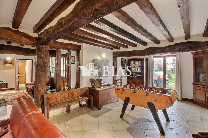 Maison ancienne - 287 m² - 10 pièces