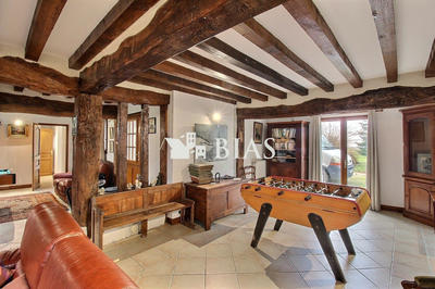 Maison ancienne - 287 m² - 10 pièces