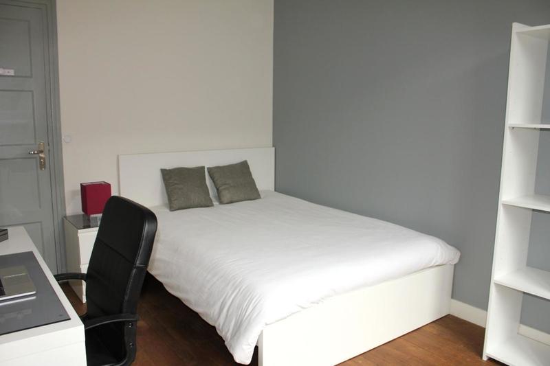 Chambre - 13 m² - 1 pièce