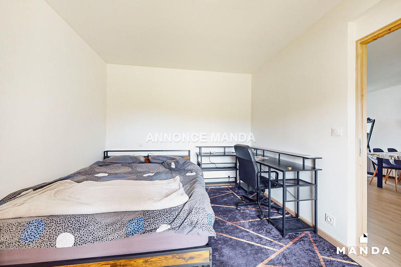 Chambre - 13 m² - 4 pièces