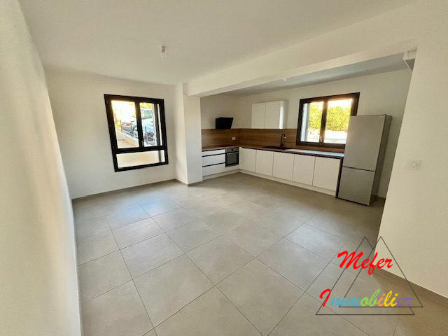 Appartement - 79 m² - 3 pièces