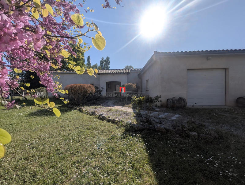 Maison - 174 m² - 6 pièces