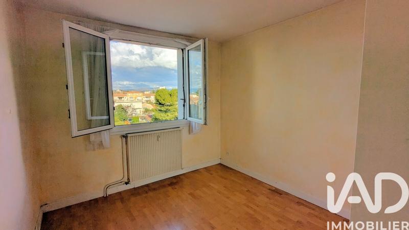 Appartement - 77 m² - 3 pièces