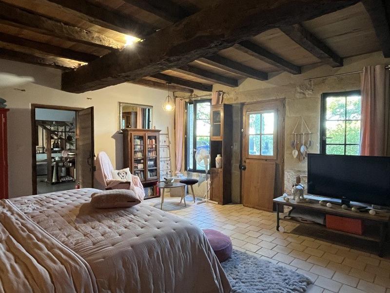 Maison ancienne - 195 m² - 5 pièces