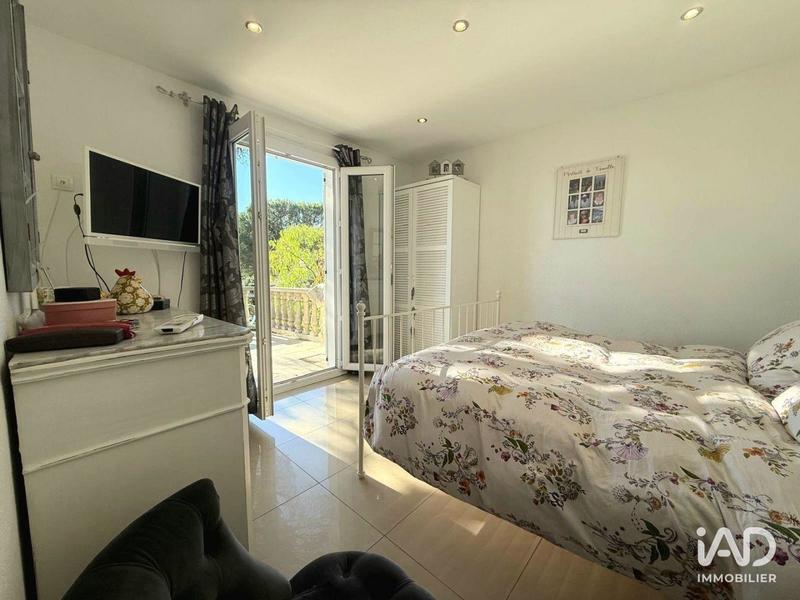 Maison - 138 m² - 6 pièces