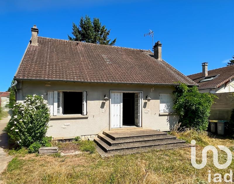 Maison - 93 m² - 5 pièces