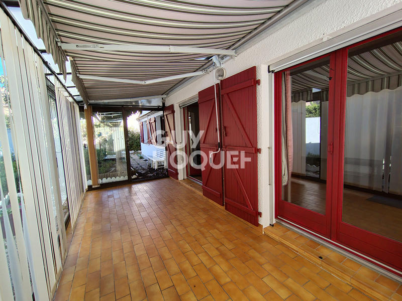 Villa - 100 m² - 5 pièces