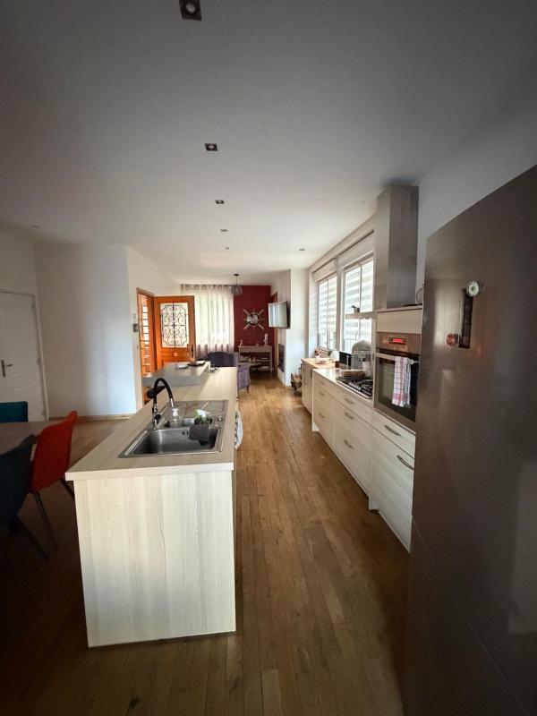 Fonds de commerce - 800 m²