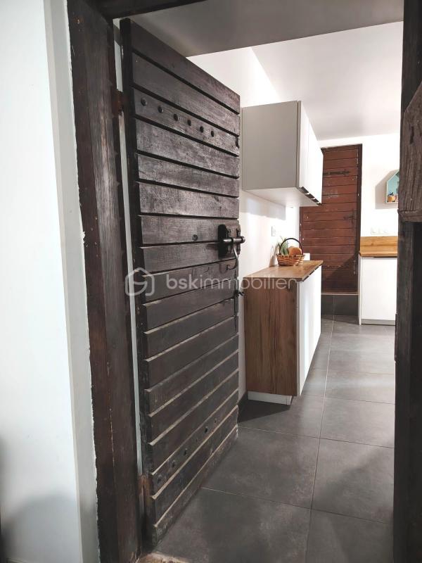 Demeure - 455 m² - 23 pièces