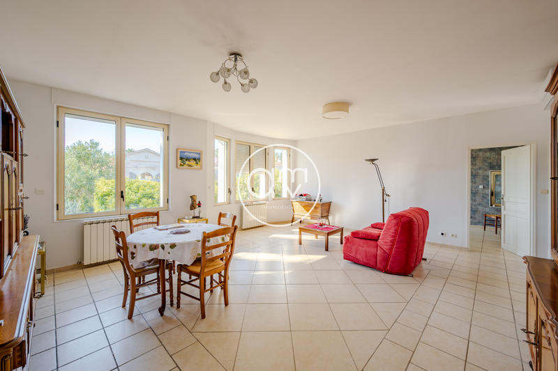 Villa - 170 m² - 6 pièces