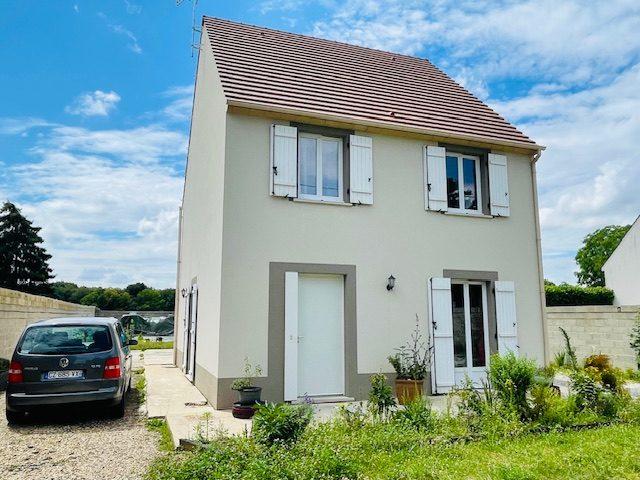 Maison - 101 m² - 7 pièces