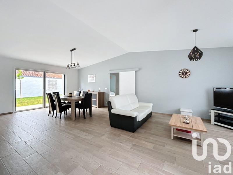 Maison - 102 m² - 5 pièces