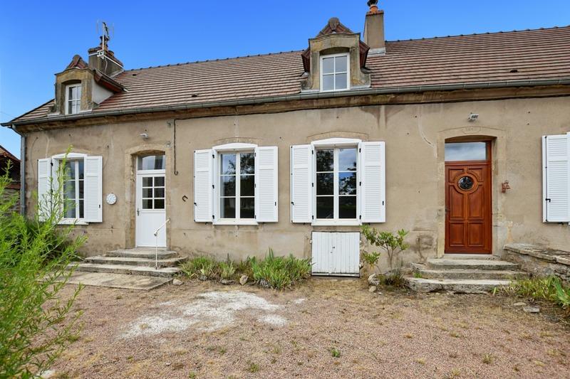 Propriété - 140 m² - 5 pièces