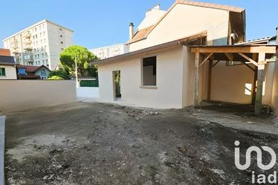 Duplex - 162 m² - 7 pièces