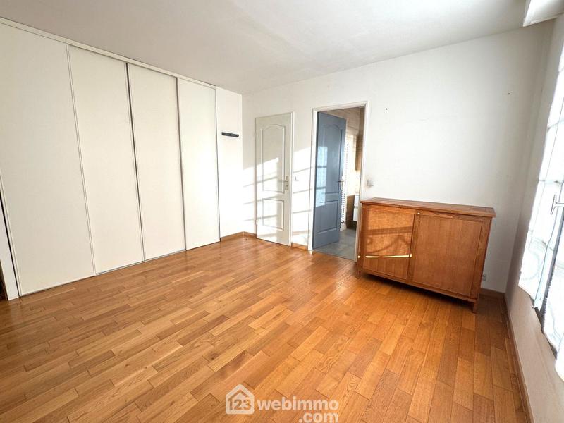 Maison - 160 m² - 7 pièces