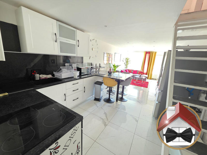 Appartement - 86 m² - 4 pièces