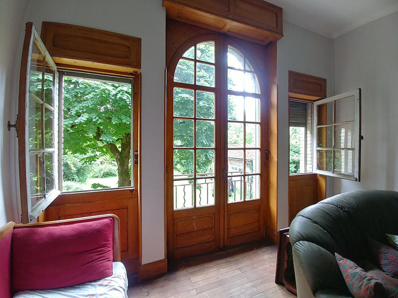 Maison - 210 m² - 9 pièces