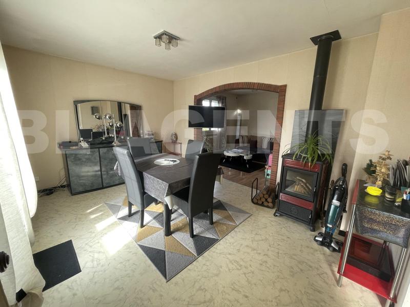 Maison traditionnelle - 110 m² - 5 pièces