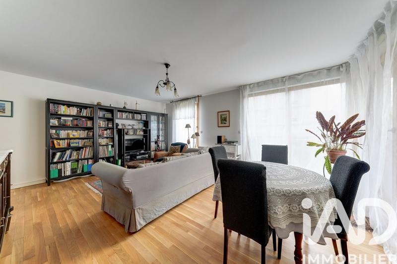 Appartement - 96 m² - 4 pièces