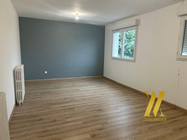 Maison traditionnelle - 180 m² - 6 pièces